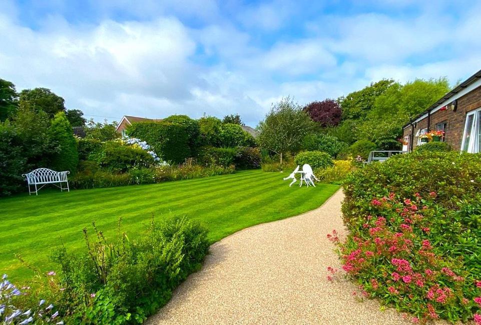 The Coast Yard B & B Chalet Hotel Selsey Eksteriør billede